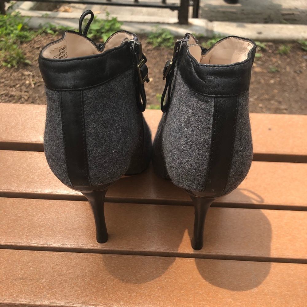 Boots - Picture 3 of 4